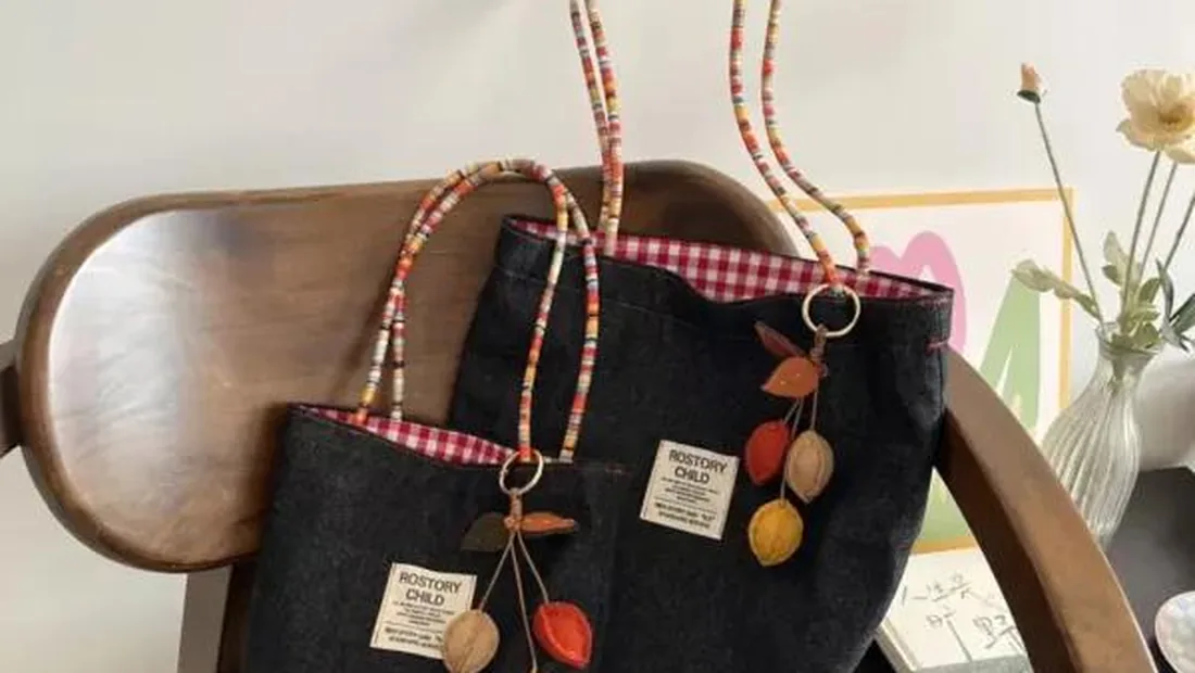 Mini tote bags bulk order in natural canvas arranged for wholesale sourcing